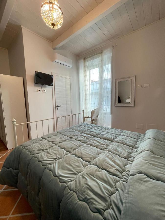 B & B La Casa Dei Sogni Casapulla Екстер'єр фото